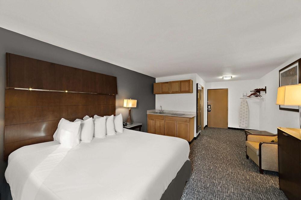 Quality Inn & Suites Caribou photo 34