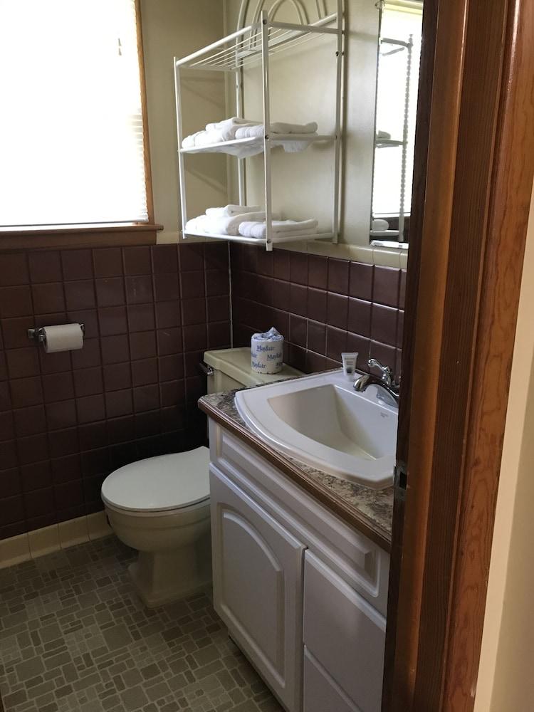 Motel Grand photo 10