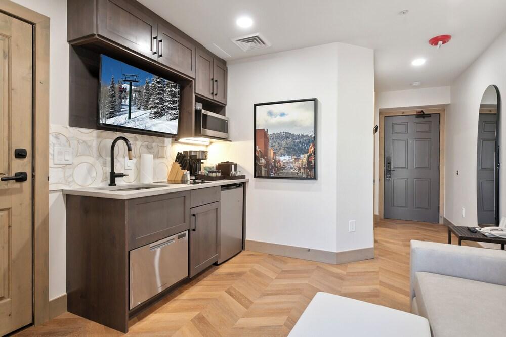 Westgate by Canyons Village Rentals photo 61