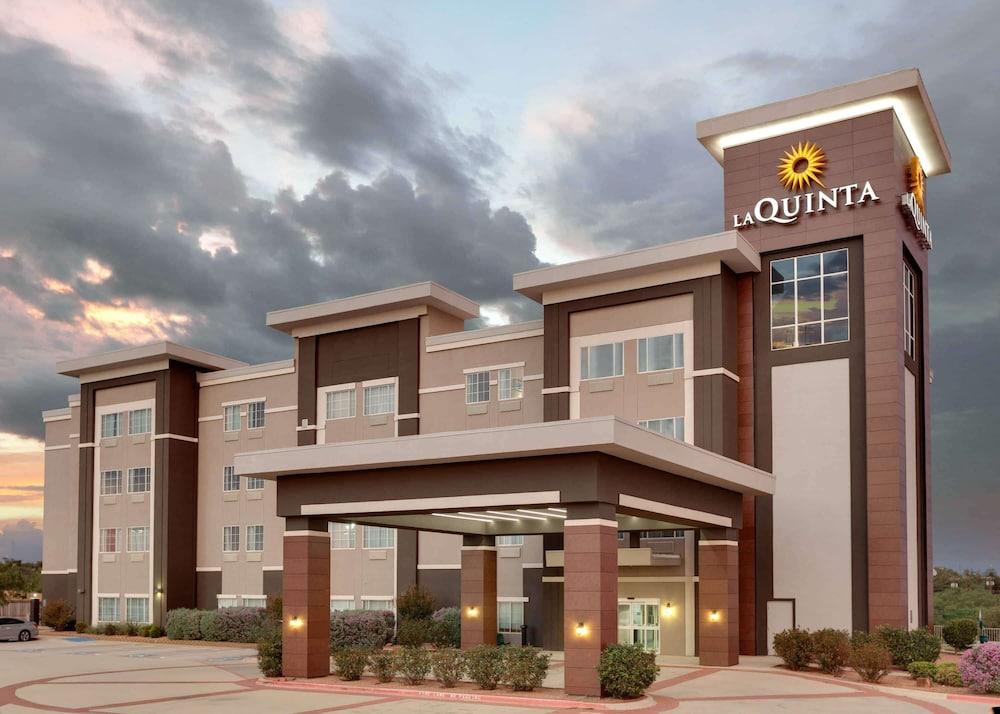 La Quinta Inn & Suites by Wyndham Big Spring photo 70