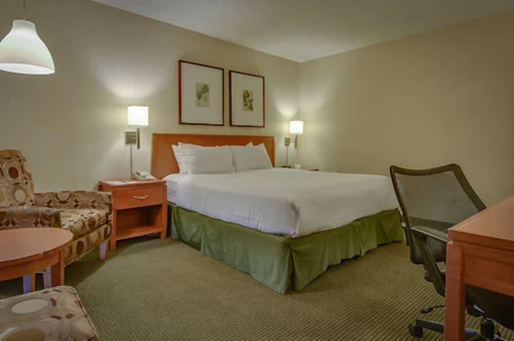 Vagabond Inn Los Angeles at USC photo 12