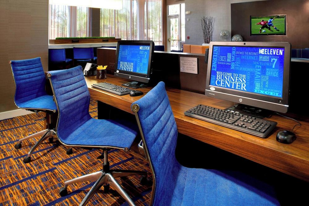 Courtyard by Marriott Tampa Oldsmar photo 40