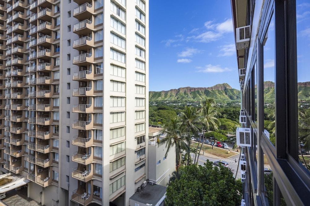 Castle at Waikīkī Grand photo 34