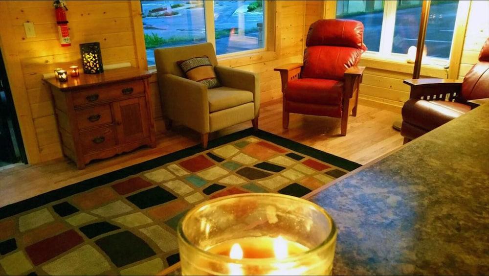 Rolling Hills Lodge photo 3