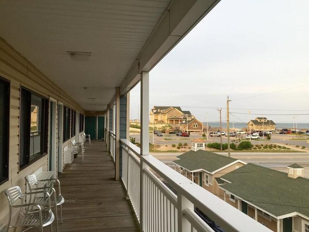 Seahorse Inn and Cottages photo 33