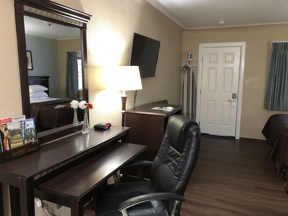 Valueinn Motel photo 28
