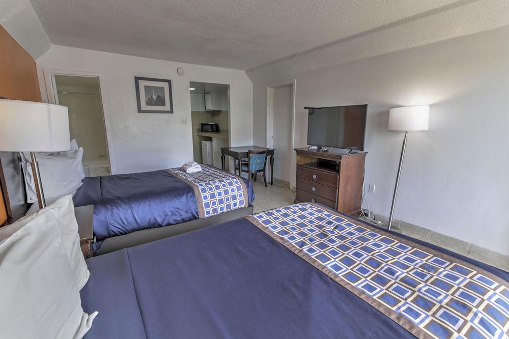 White Marlin Inn photo 2