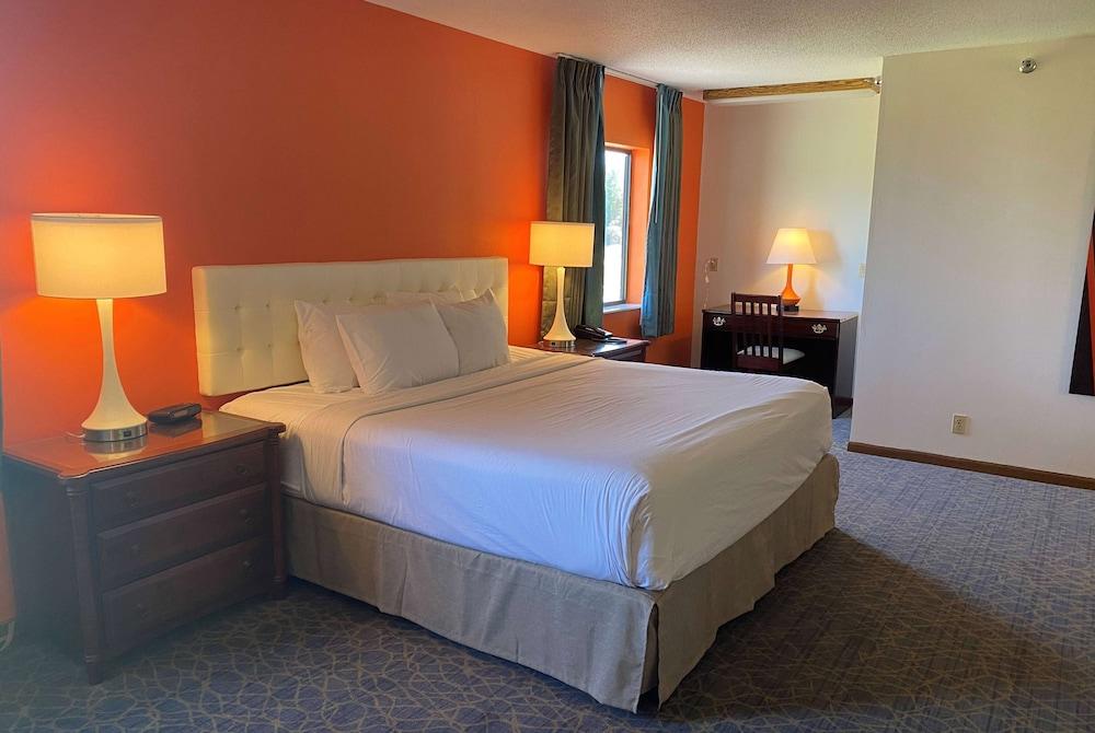 Howard Johnson by Wyndham Manteno photo 10
