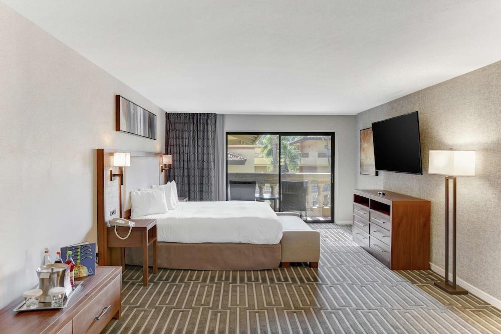 Hilton Phoenix Tapatio Cliffs Resort photo 18