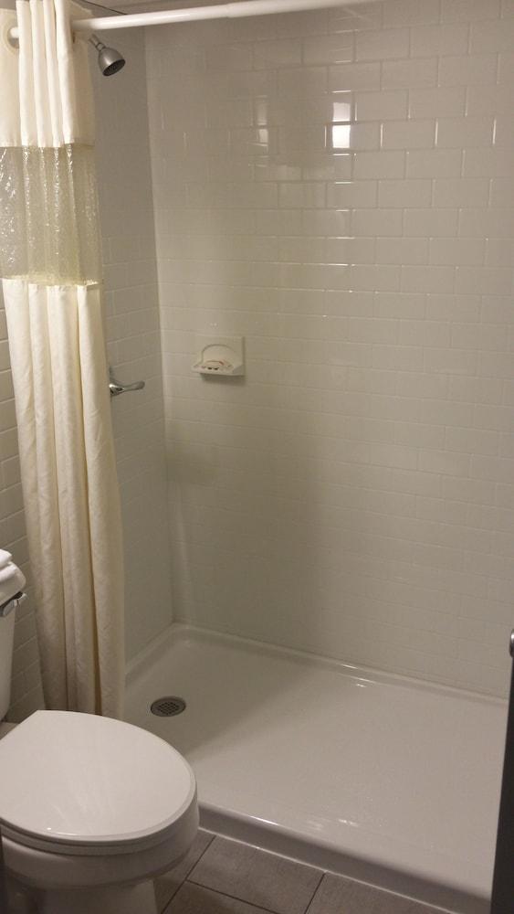 Sonesta Essential Rapid City photo 66