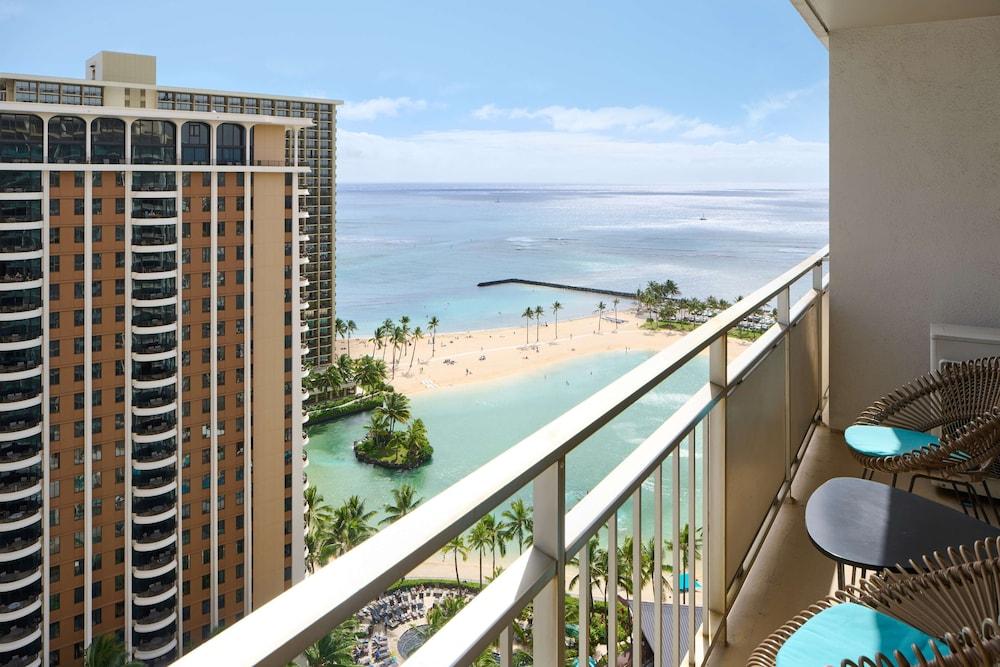 Ilikai Hotel & Luxury Suites photo 49