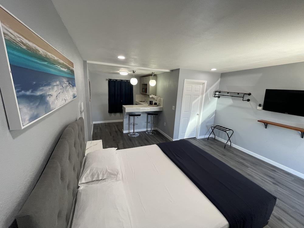 Perfect Inn Motel photo 16
