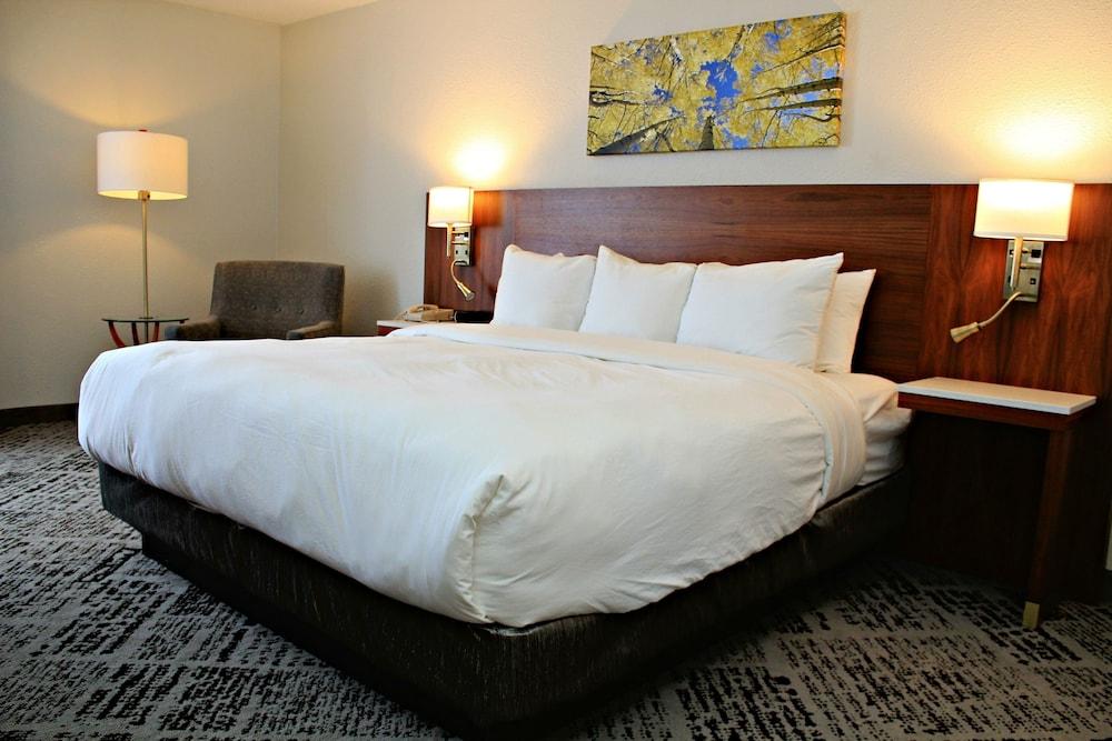 Plaza Hotel Denver photo 1