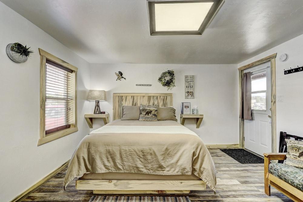 Cascade Lake Inn photo 4