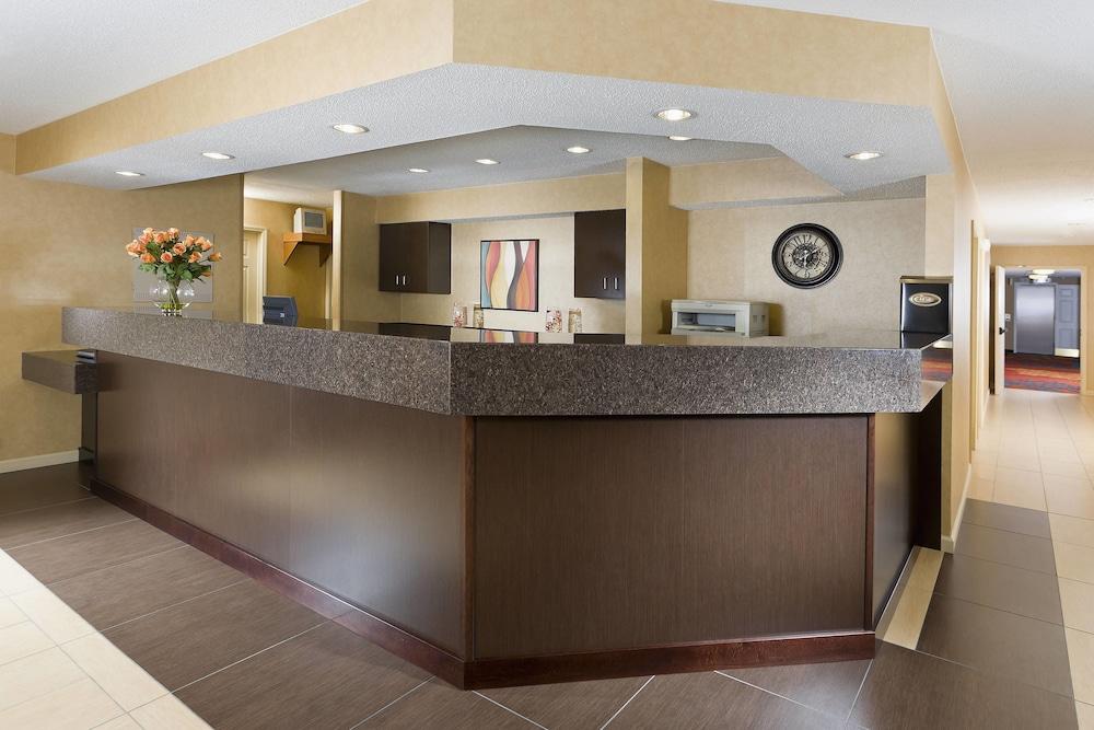 Residence Inn Cedar Rapids photo 2