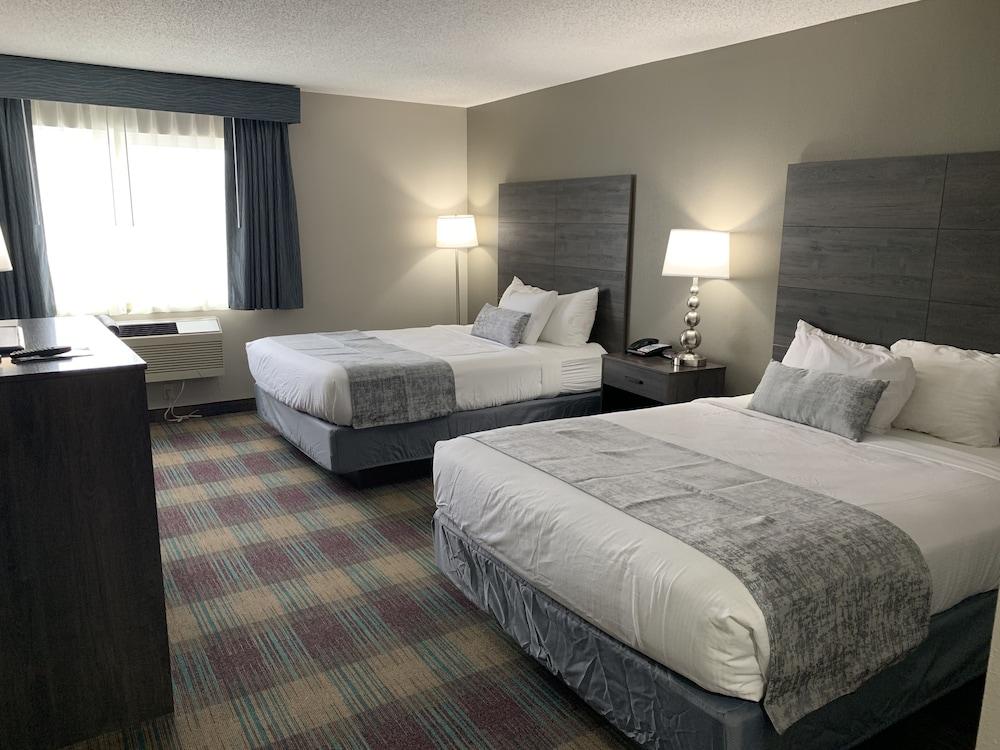 Baymont by Wyndham Baldwin photo 5