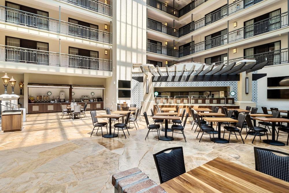 Embassy Suites by Hilton Los Angeles LAX South/El Segundo photo 30