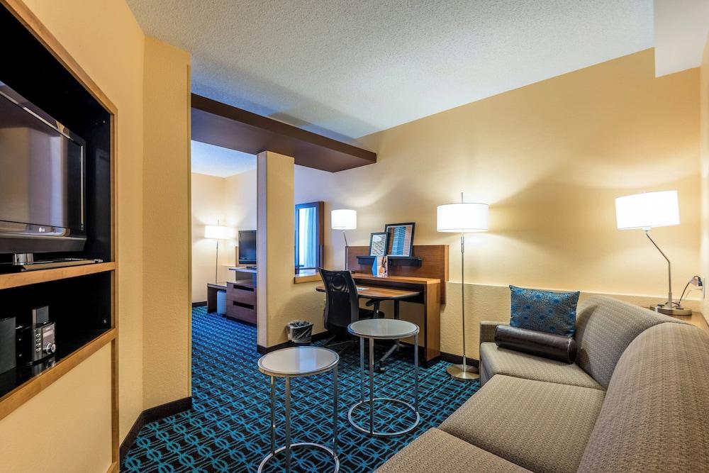 Fairfield Inn By Marriott Savannah I-95 South photo 18