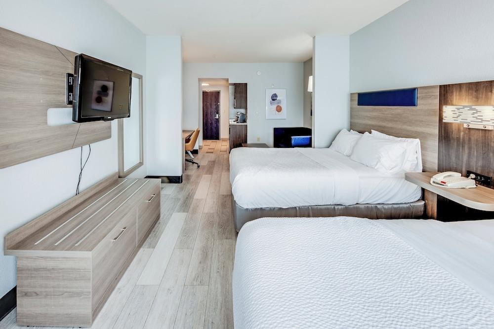 Holiday Inn Express Hotel & Suites Columbus Univ Area - Osu by IHG photo 25