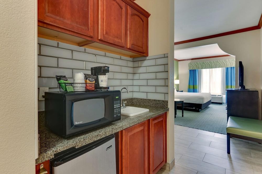 Comfort Inn & Suites Waco Woodway photo 10