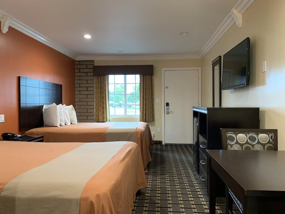 Ontario Inn & Suites photo 20