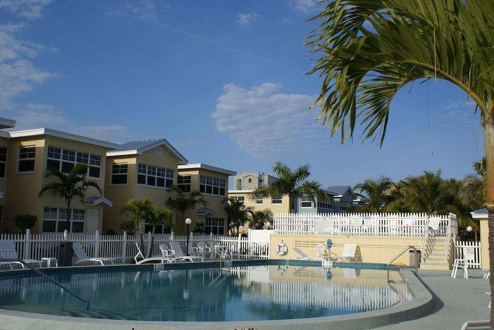 Barefoot Beach Resort photo 43
