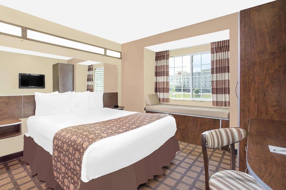 Microtel Inn & Suites by Wyndham Mansfield photo 14