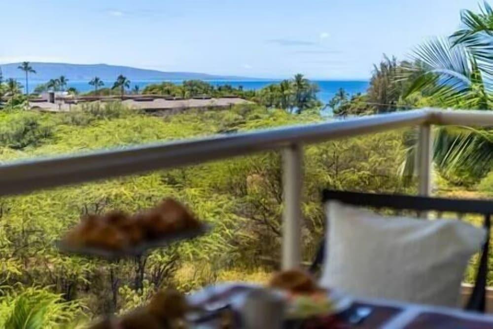 Signature Residences at Maui Banyan photo 26