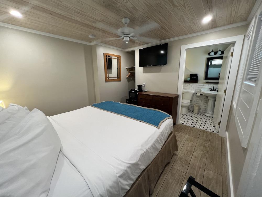 Seashell Motel photo 28
