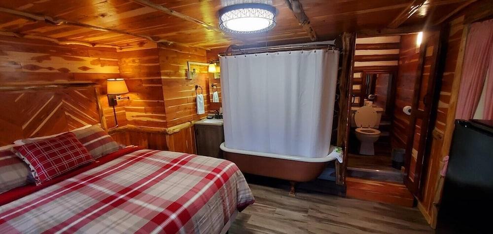 Log Cabin Inn photo 6