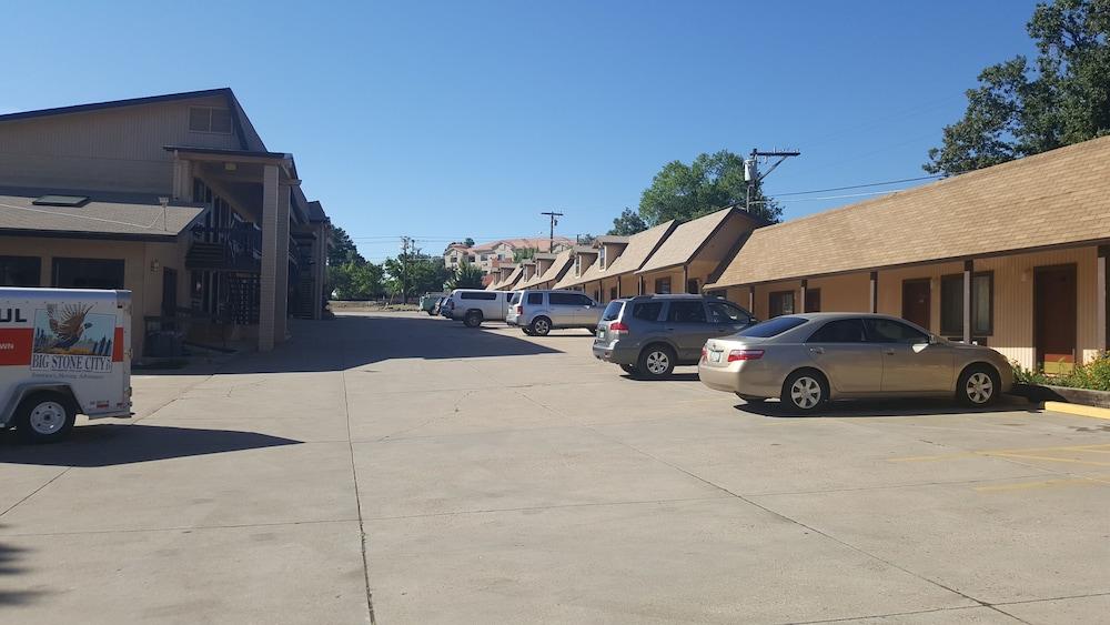 KC Motel photo 29