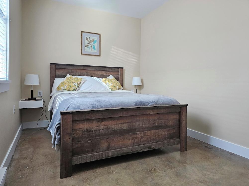 Breckenridge Suites photo 2