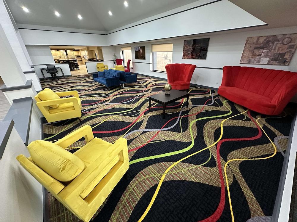 SureStay Plus by Best Western Mobile I-65 photo 7