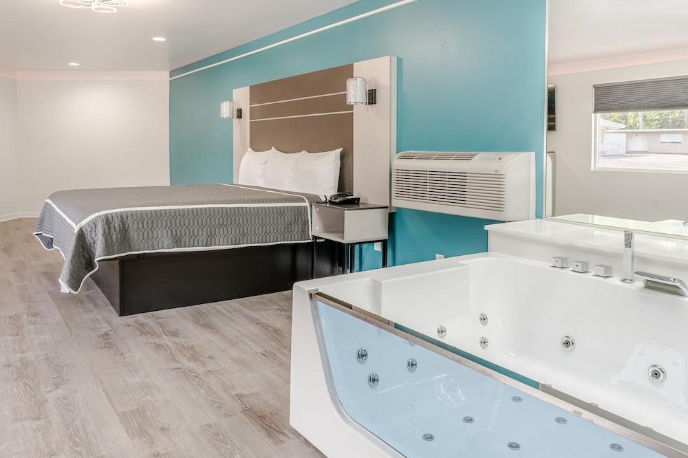 Blue Beach Motel photo 39