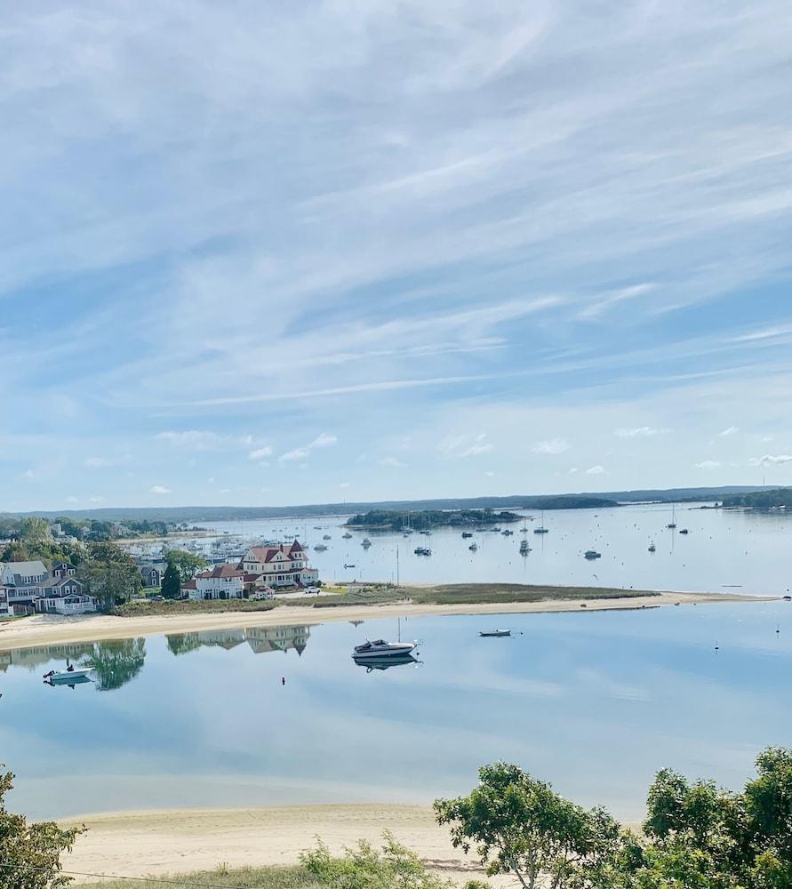 The Glen Cove Hotel & Restaurant photo 44