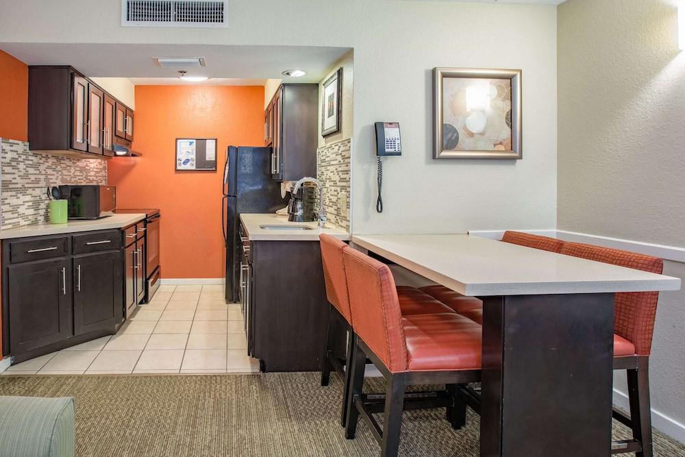 Sonesta ES Suites Orlando - Lake Buena Vista photo 22