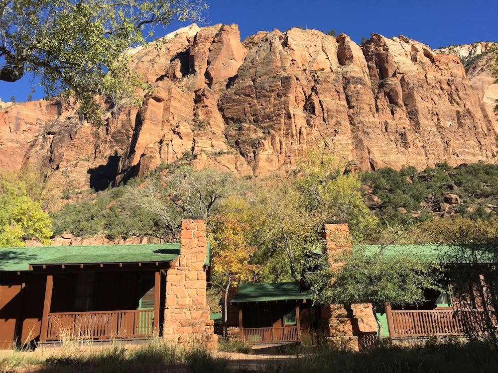 Zion Lodge - Inside The Park photo 23