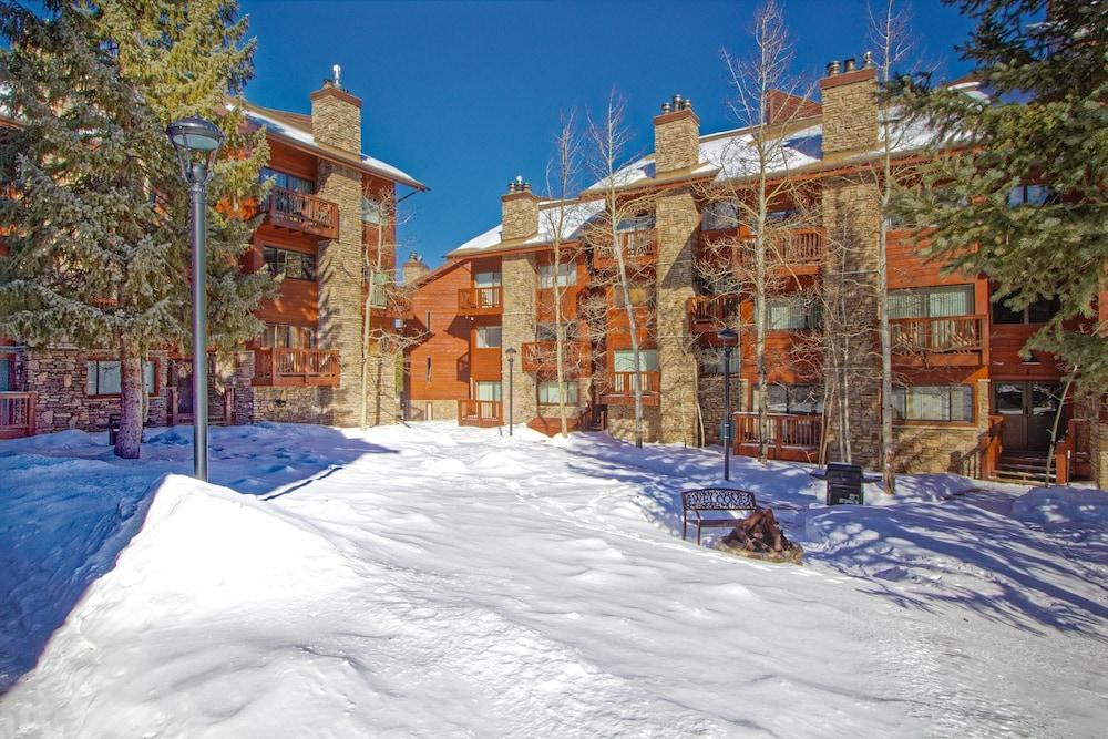 Pine Ridge Condominiums photo 66