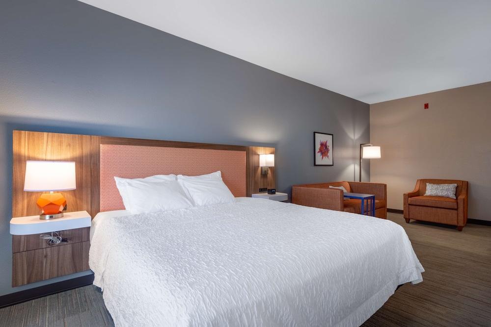 Hampton Inn St. Robert/Ft. Leonard Wood photo 5