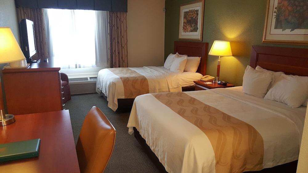 Quality Inn & Suites Conference Center photo 19