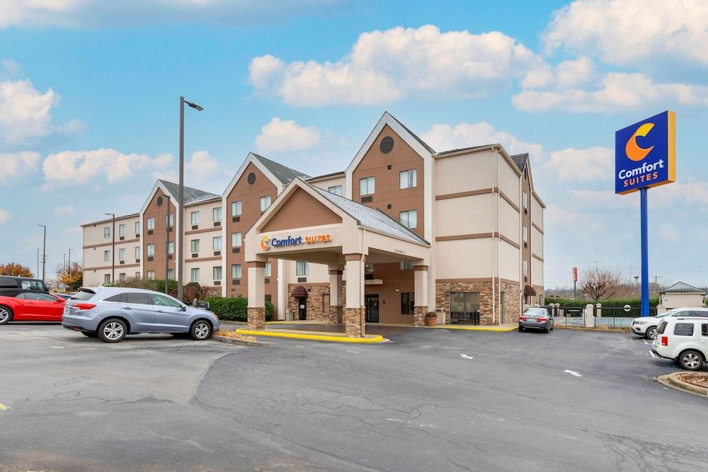 Comfort Suites Johnson City near University photo 10