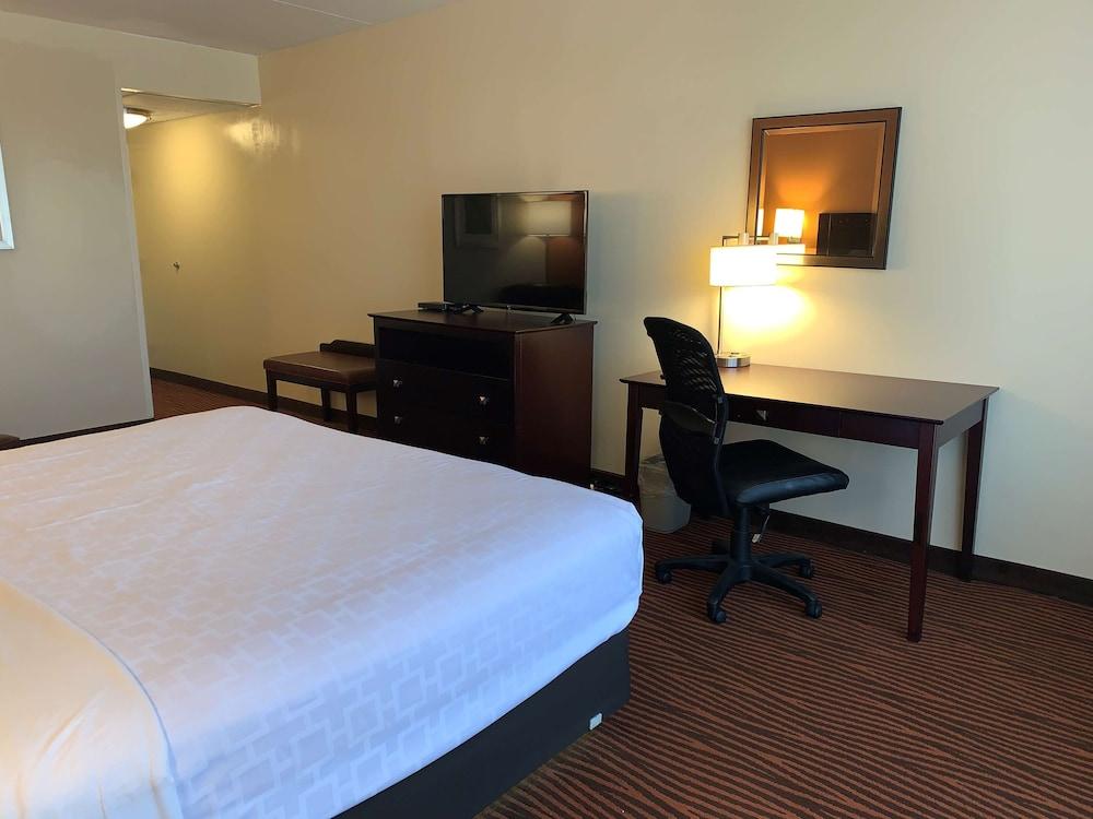 Best Western Executive Hotel Of New Haven - West Haven photo 44