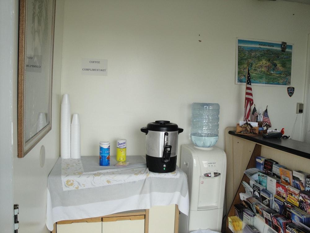 Budget Motel photo 10