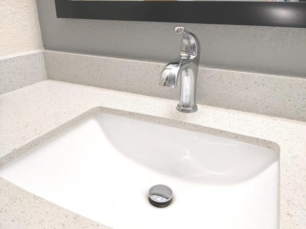 Quality Inn & Suites South San Jose / Morgan Hill photo 23