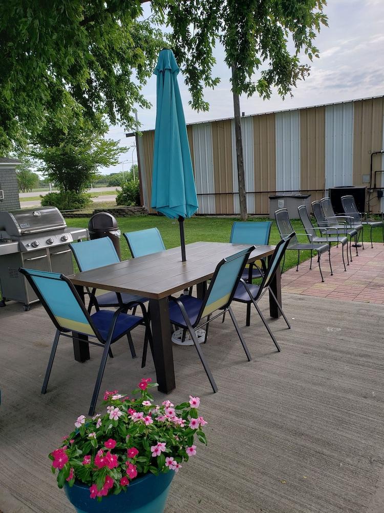 Viking Inn photo 15