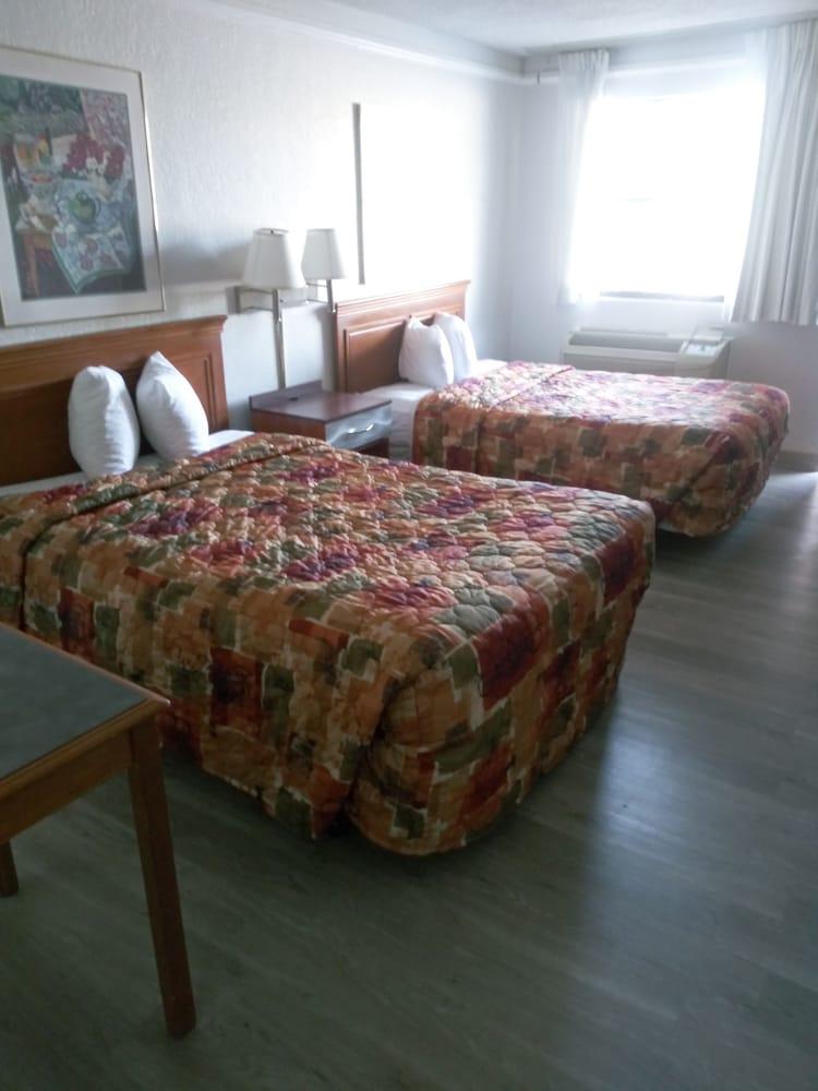 Horizon Inn & Suites photo 9
