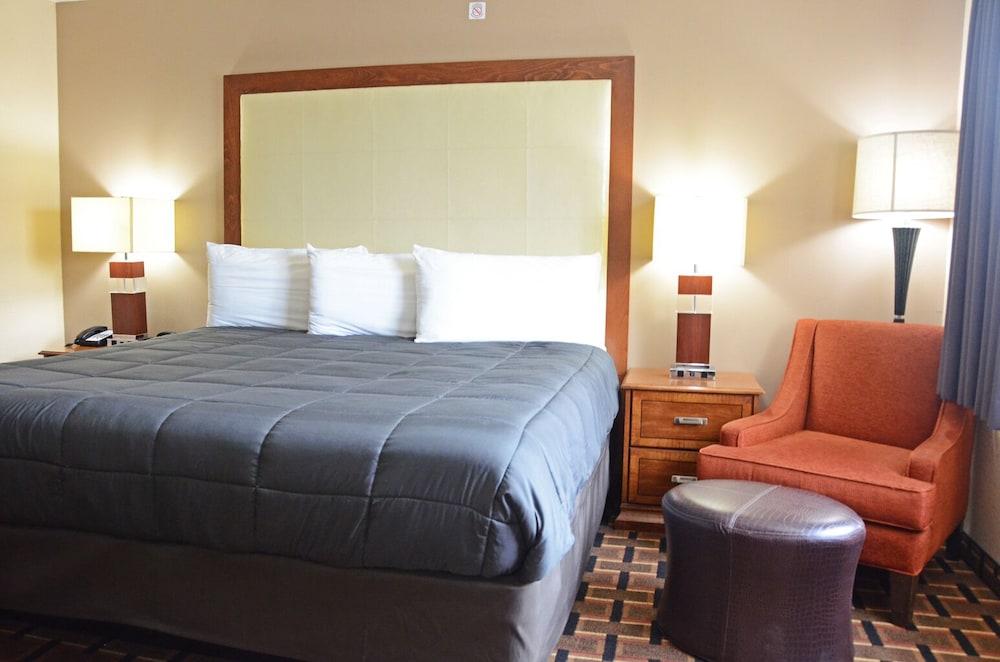 Heritage Grand Inn photo 43