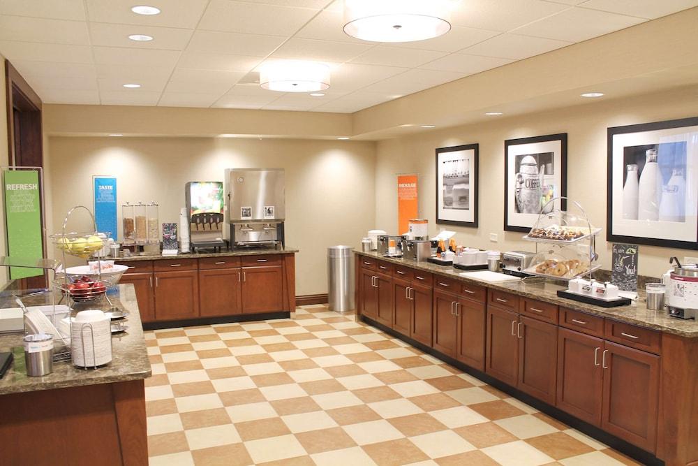 Hampton Inn Cape Girardeau I 55 East photo 66