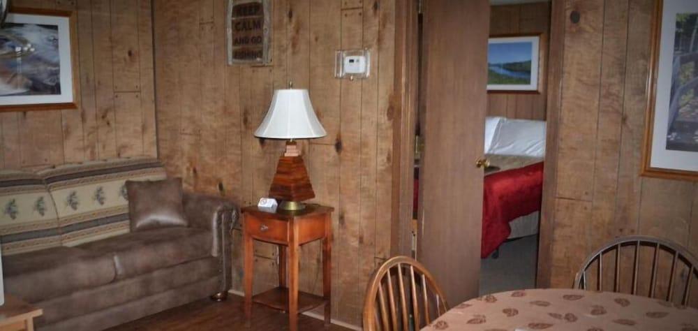 AJ's Lodge and Oven photo 59