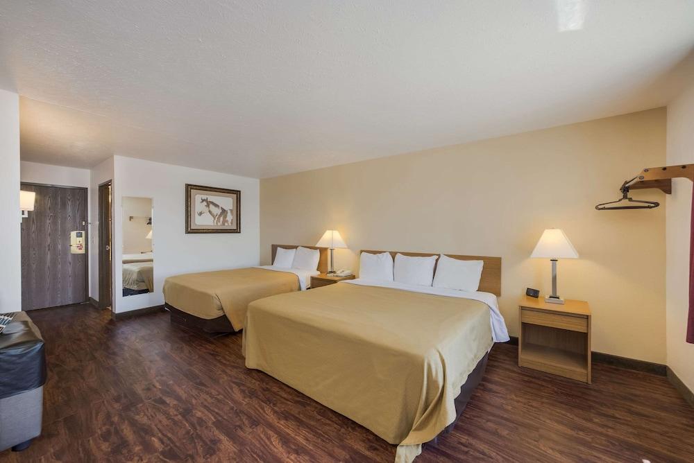 Studio 6 Limon, CO – I-70 photo 17